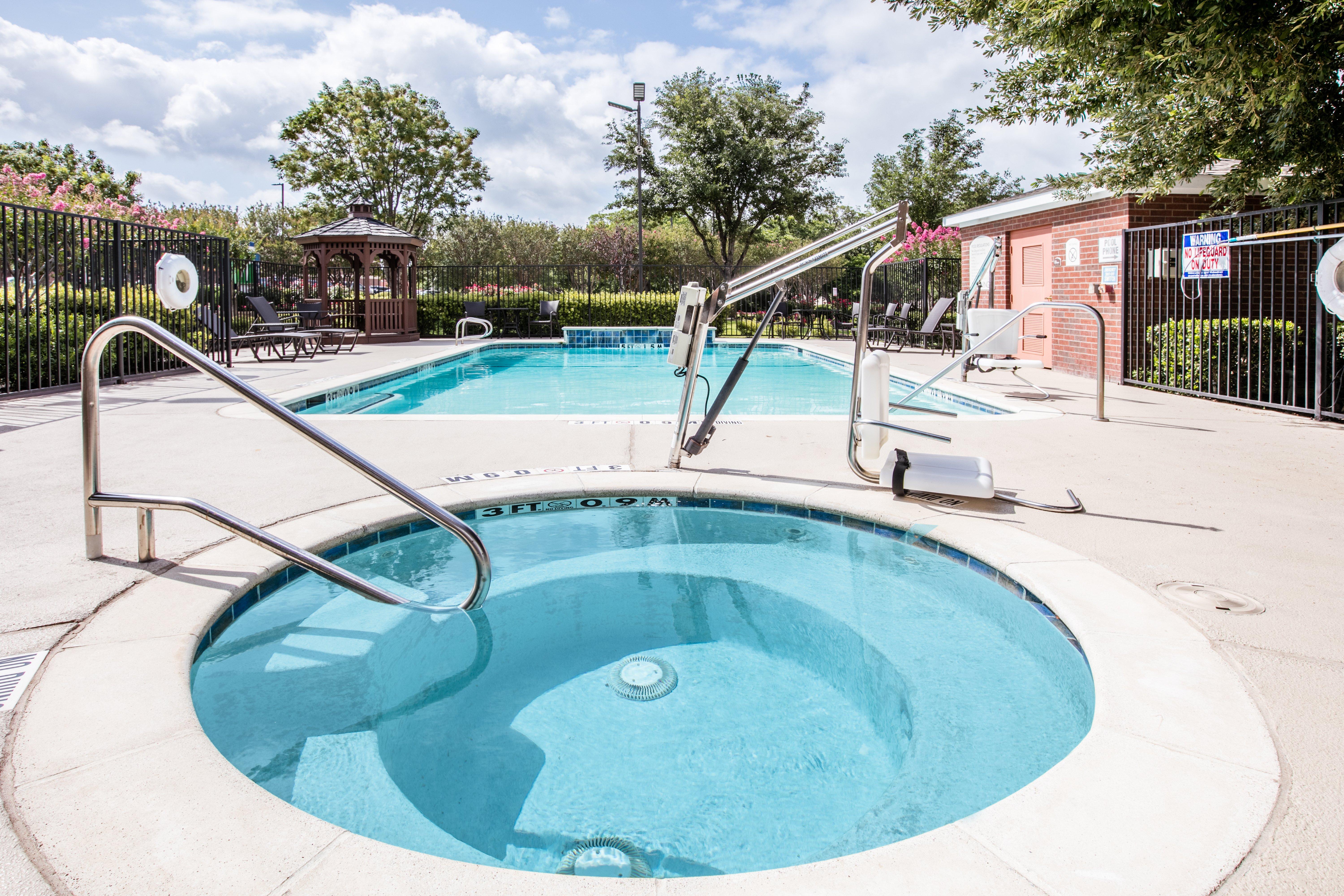 Holiday Inn Express Hotel & Suites Dallas - Grand Prairie I-20 By Ihg Kültér fotó