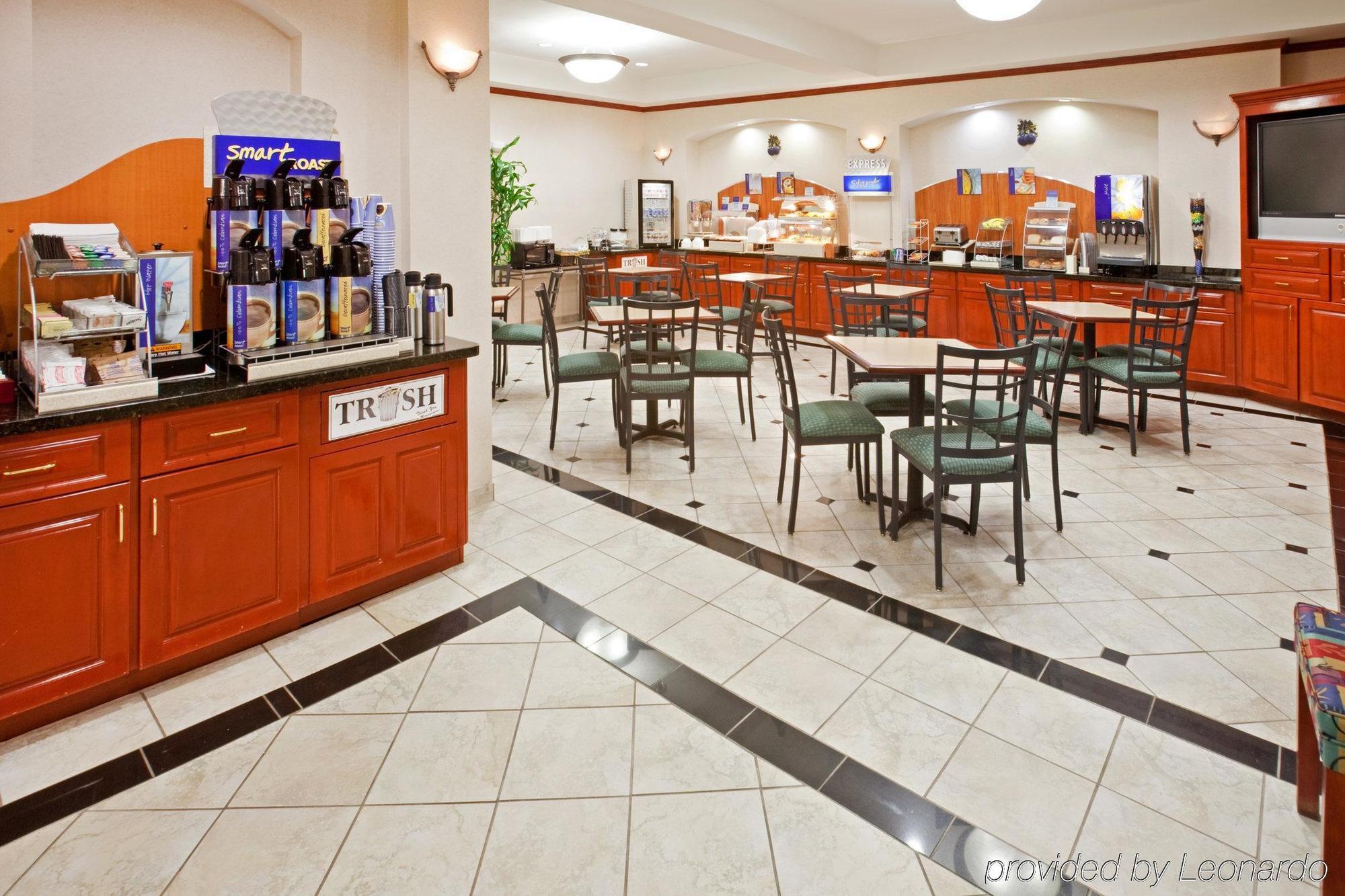 Holiday Inn Express Hotel & Suites Dallas - Grand Prairie I-20 By Ihg Kültér fotó